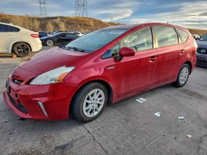 Toyota Prius 1.8L 4 2014