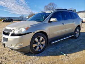 Chevrolet Traverse LT 3.6L 6 2011