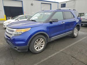 Ford Explorer XLT 3.5L 6 2013