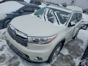 Toyota Highlander LIMITED 3.5L 6 2015