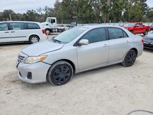 Toyota Corolla BASE 1.8L 4 2013