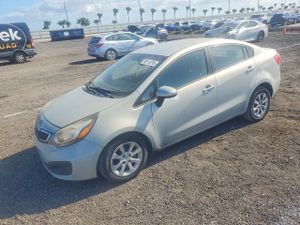 Kia Rio EX 1.6L 4 2013