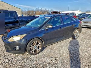 Ford Focus SEL 2.0L 4 2012