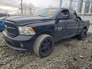 RAM 1500 ST 5.7L 8 2013