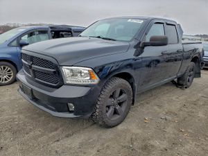 RAM 1500 ST 5.7L 8 2015