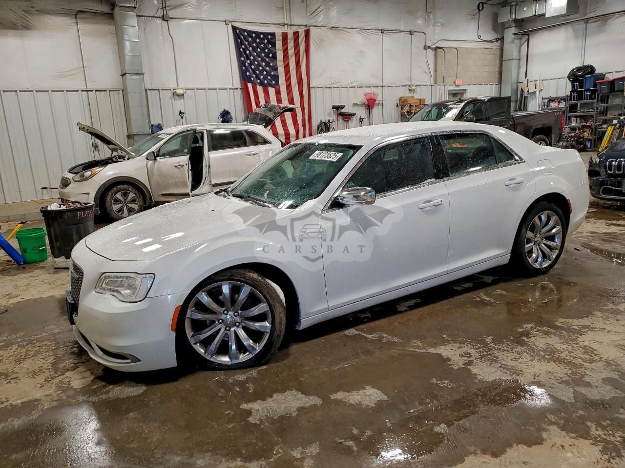 Chrysler 300 TOURING 3.6L 6 2019