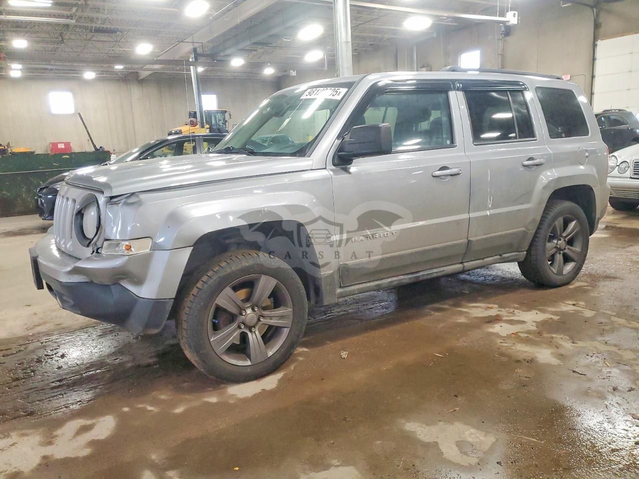 Jeep Patriot LATITUDE 2.4L 4 2015