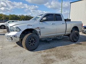 RAM 1500 SLT 5.7L 8 2014