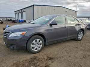 Toyota Camry BASE 2.5L 4 2010