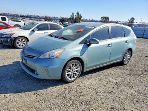 Toyota Prius 1.8L 4 2013
