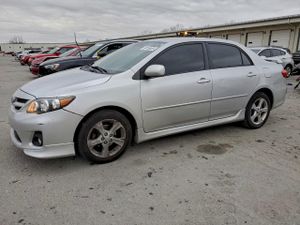 Toyota Corolla BASE 1.8L 4 2011