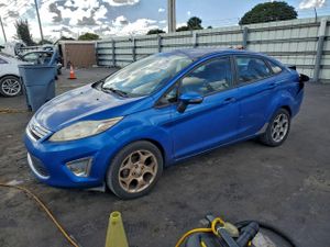 Ford Festiva SEL 1.6L 4 2011