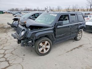 Jeep Patriot LATITUDE 2.4L 4 2013