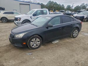 Chevrolet Cruze LS 1.8L 4 2012