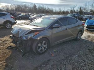 Hyundai Elantra GLS 1.8L 4 2013