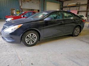 Hyundai Sonata GLS 2.4L 4 2013