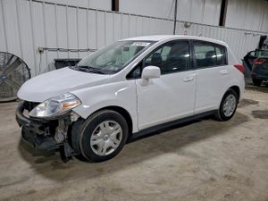 Nissan Versa S 1.8L 4 2012