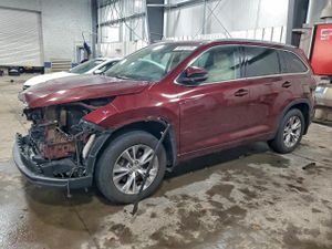 Toyota Highlander XLE 3.5L 6 2015