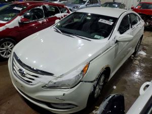 Hyundai Sonata GLS 2.4L 4 2014