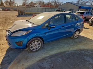Ford Festiva SE 1.6L 4 2013