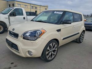 Kia Soul + 2.0L 4 2013