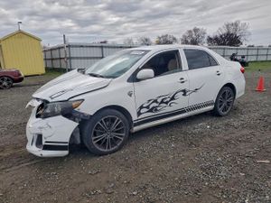 Toyota Corolla BASE 1.8L 4 2013
