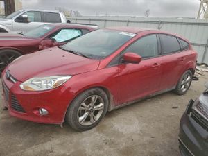 Ford Focus SE 2.0L 4 2012