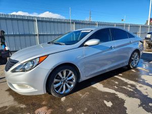 Hyundai Sonata SE 2.4L 4 2011