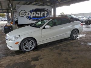Mercedes-Benz E 350 3.5L 6 2011