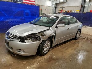 Nissan Altima BASE 2.5L 4 2012