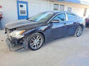 Nissan Maxima S 3.5L 6 2010