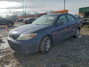 Toyota Camry LE 2.4L 4 2004