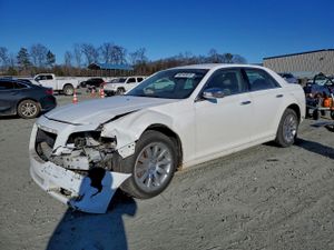 Chrysler 300 LIMITED 3.6L 6 2011