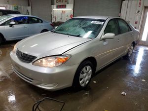 Toyota Camry LE 2.4L 4 2004