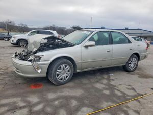 Toyota Camry CE 2.2L 4 2000