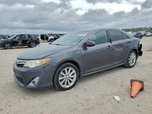 Toyota Camry HYBRID 2.5L 4 2013