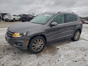 Volkswagen Tiguan S 2.0L 4 2012