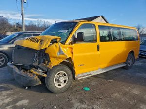 Chevrolet Express 6.0L 8 2005