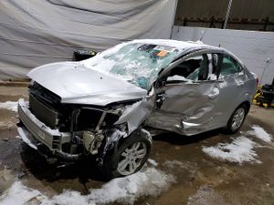 Chevrolet Aveo (Sonic) LT 1.4L 4 2013