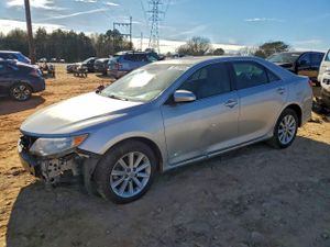 Toyota Camry SE 3.5L 6 2013