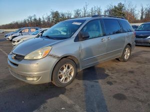 Toyota Sienna XLE 3.3L 6 2004