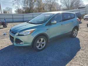 Ford Escape SE 2.0L 4 2013