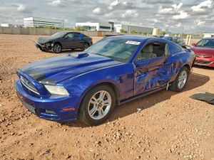 Ford Mustang 3.7L 6 2014