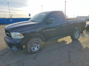 Dodge RAM ST 5.7L 8 2012