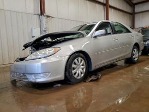 Toyota Camry LE 2.4L 4 2005