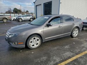 Ford Fusion SE 2.5L 4 2011