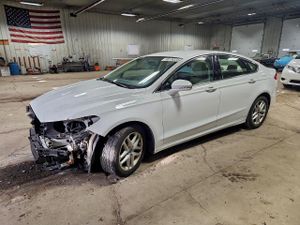Ford Fusion SE 1.5L 4 2014