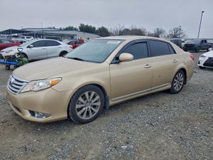 Toyota Avalon BASE 3.5L 6 2011