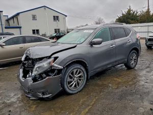 Nissan Rogue S 2.5L 4 2015