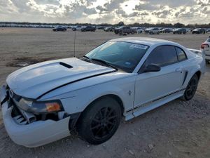 Ford Mustang 3.8L 6 2001